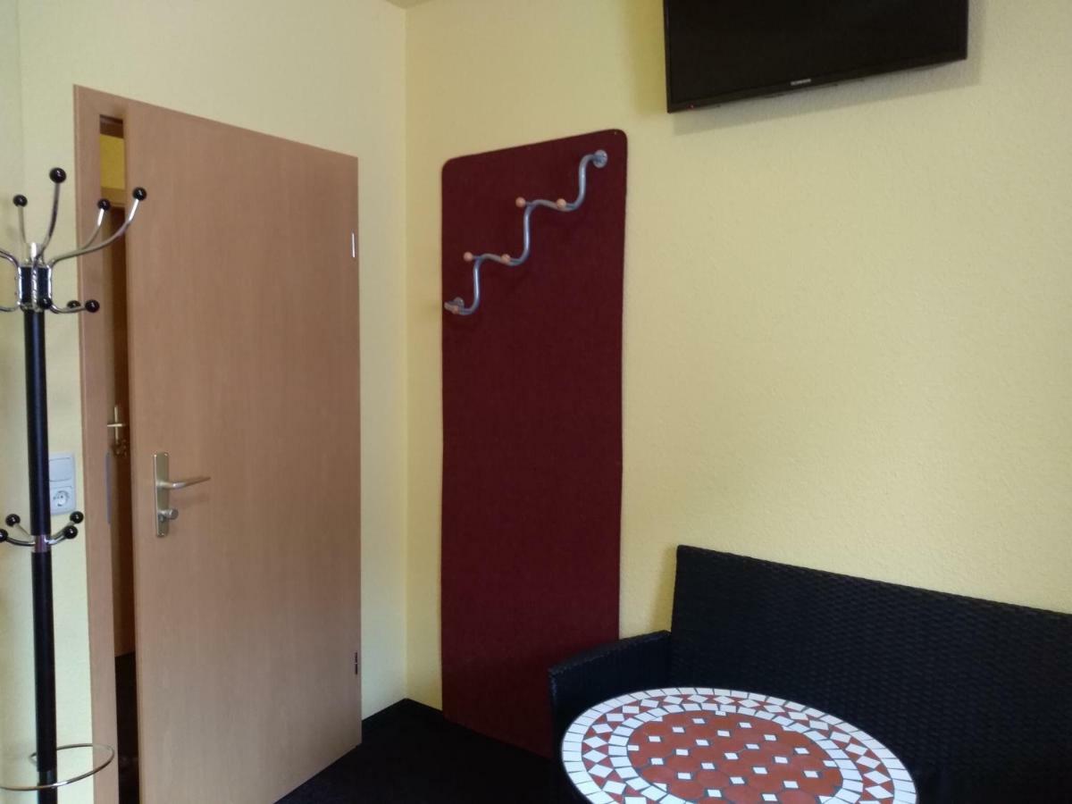 Ferienwohnung Direkt In Ilmenau Exterior photo